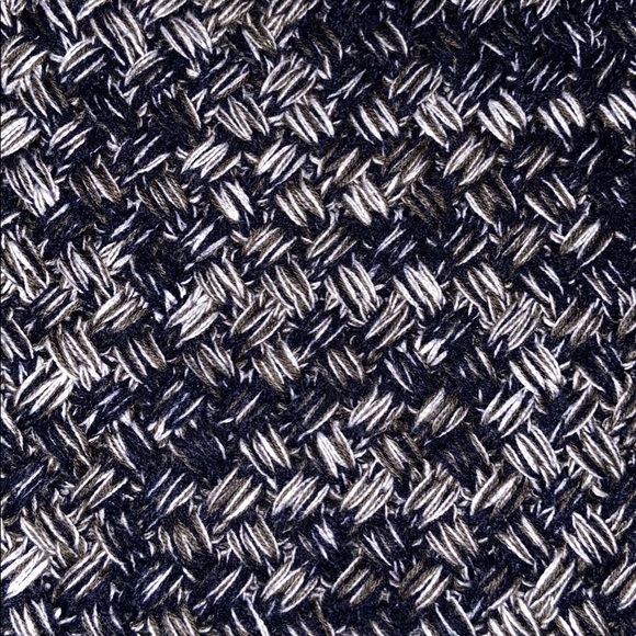 Universal Thread Sweater - Picture 3 of 3